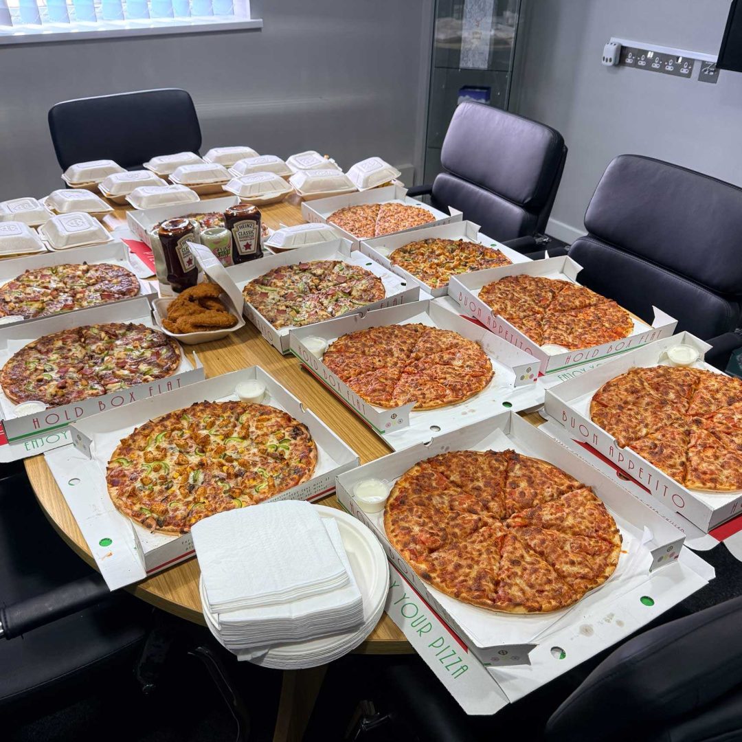 PIZZA