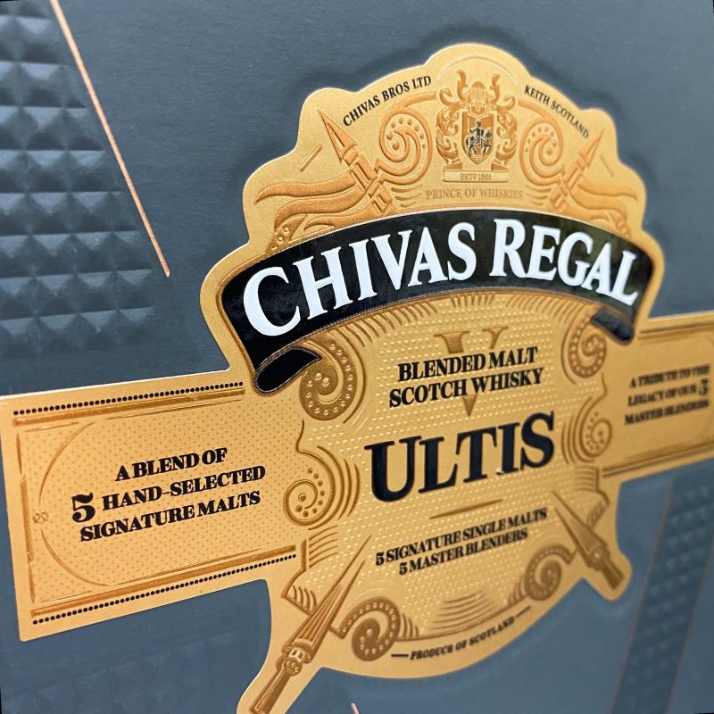 Chivas Regal Ultis Box detail